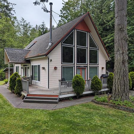 Fox Paws Luxury Cabin - Hot Tub, Fire Pit & Pines! Hansville Extérieur photo