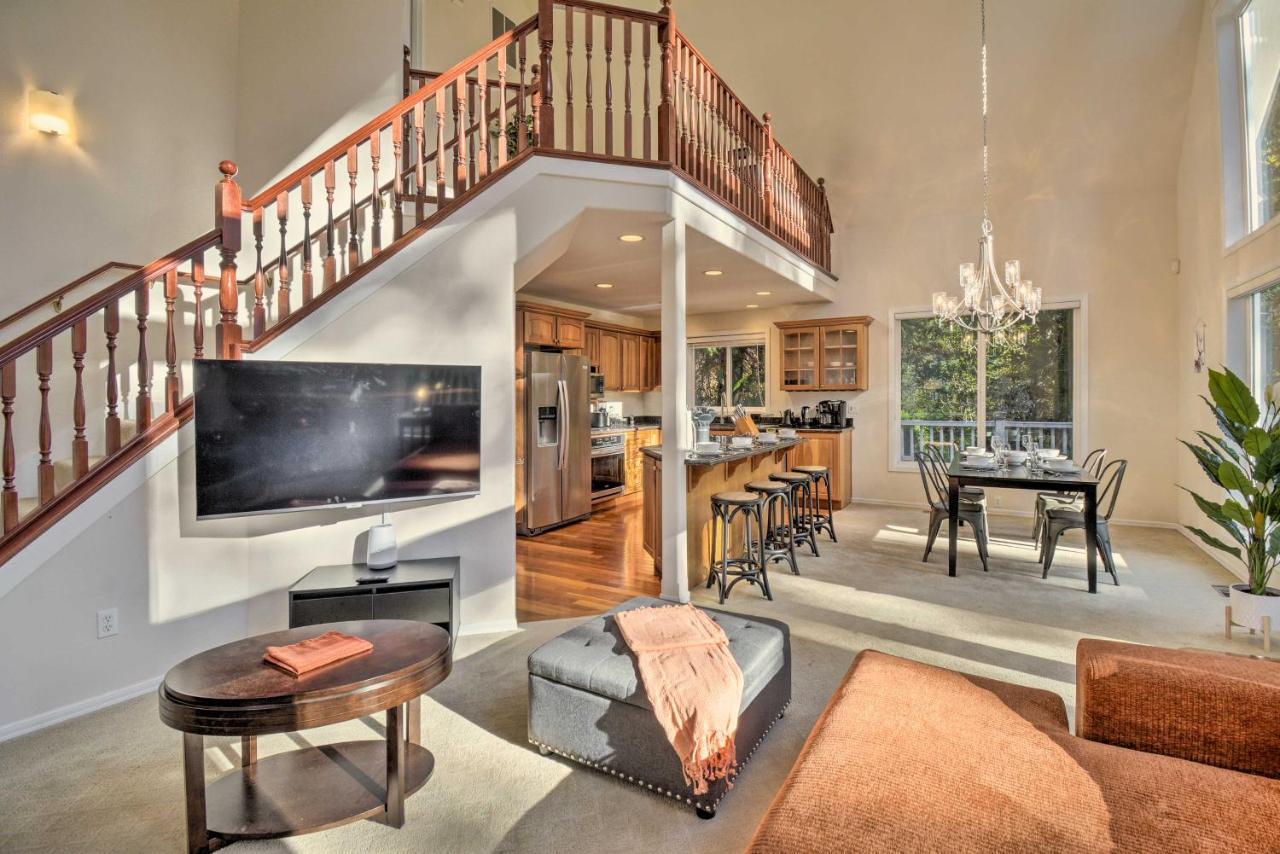 Fox Paws Luxury Cabin - Hot Tub, Fire Pit & Pines! Hansville Extérieur photo