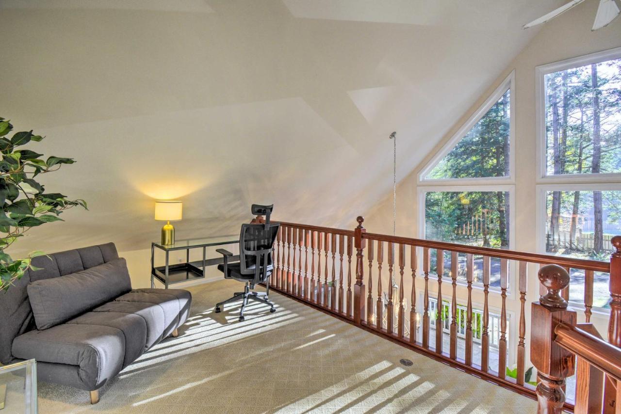 Fox Paws Luxury Cabin - Hot Tub, Fire Pit & Pines! Hansville Extérieur photo